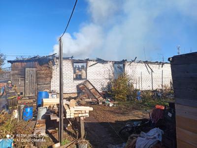 Рязанцев просят помочь многодетным погорельцам из Рыбновского района